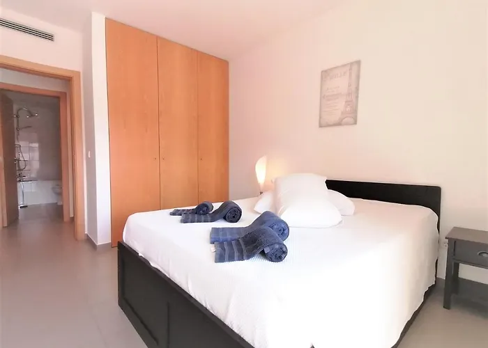 Paraiso Sol Rocha Luxurious Beach Apartment