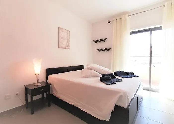 Paraiso Sol Rocha Luxurious beach apartment